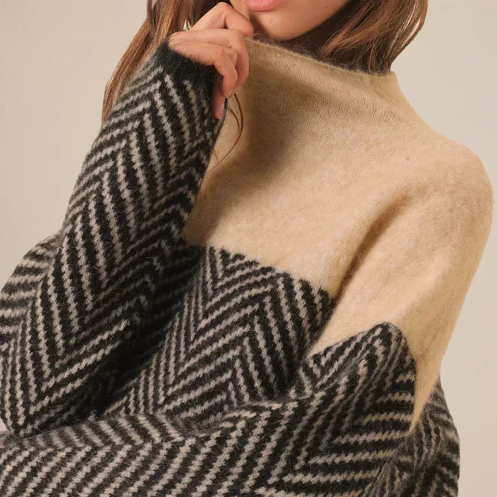 Rowena | Two-tone Turtleneck Sweater