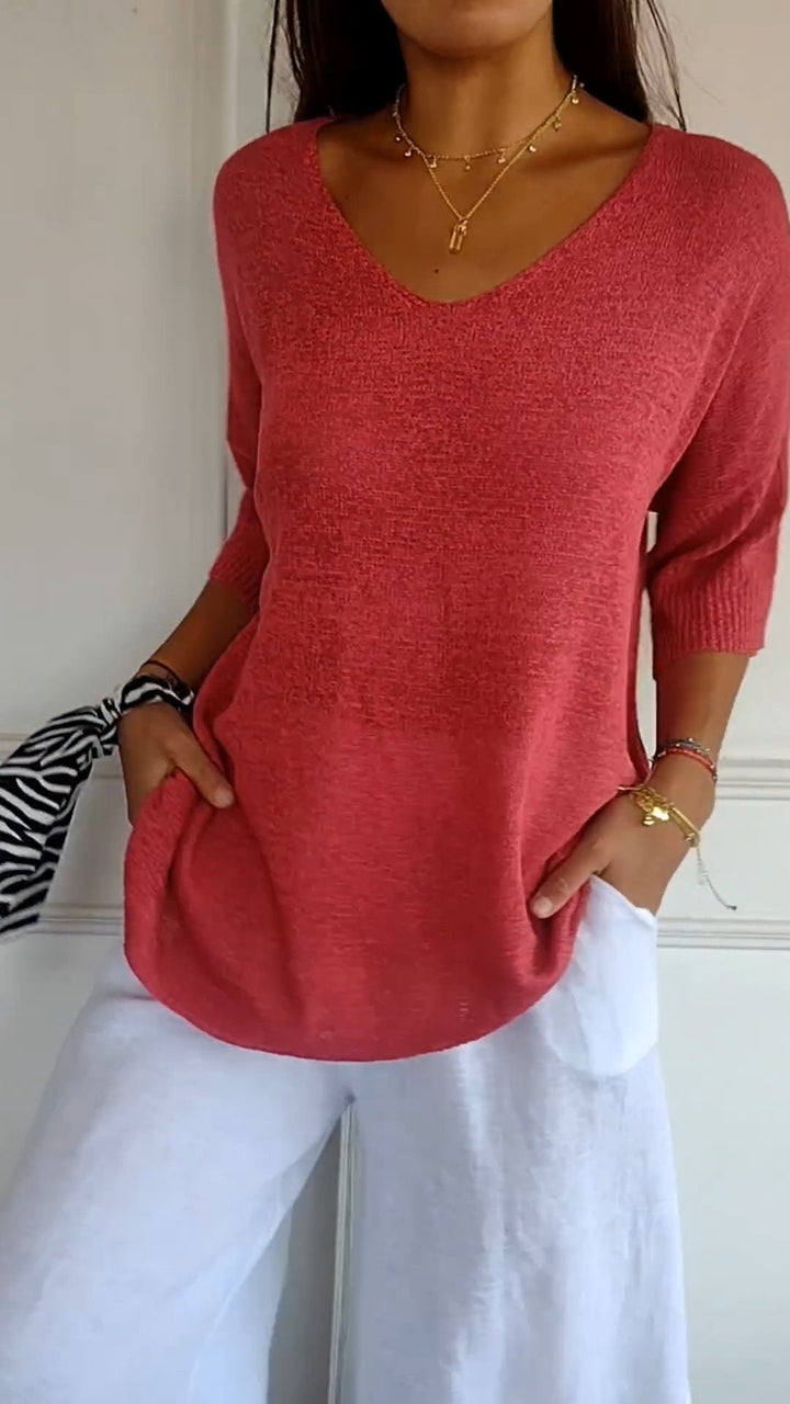 Jillian | Timeless V-Neck Top